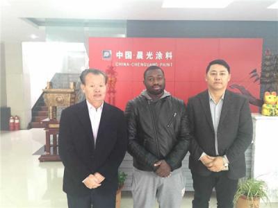 后廣交會(huì)效應(yīng)：非洲客商來(lái)晨光深度洽談合作事宜