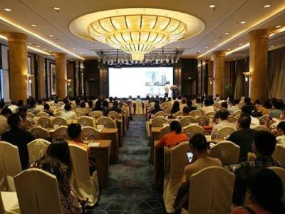 斬獲三大獎項：晨光涂料出席2018上?；═OP10品牌榜發(fā)布盛會